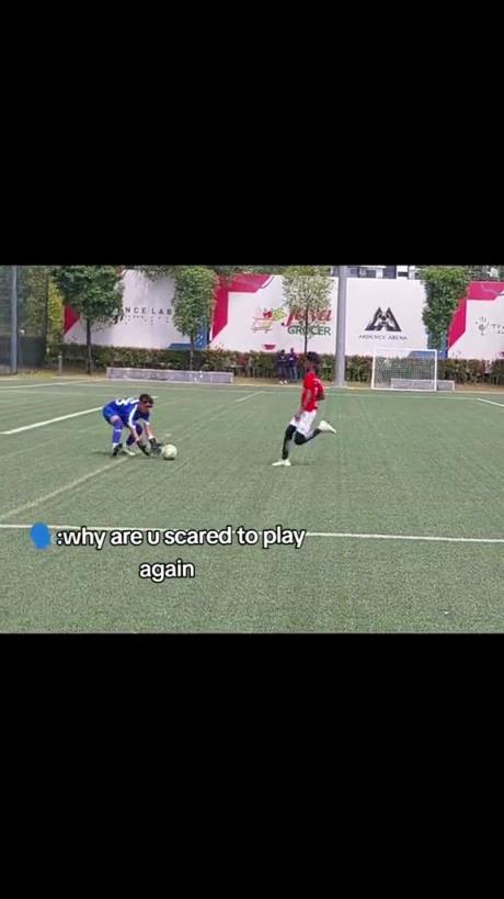 惡劣！這孩子可以終身禁止踢足球了