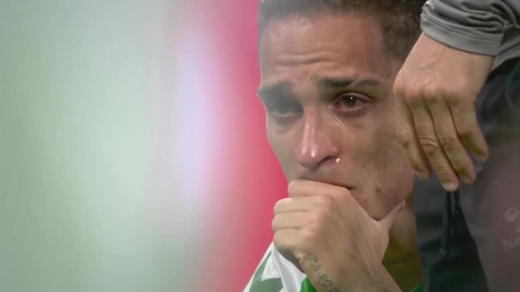 圓神落淚！無緣歐協(xié)聯(lián)冠軍安東尼淚灑賽場(chǎng)！