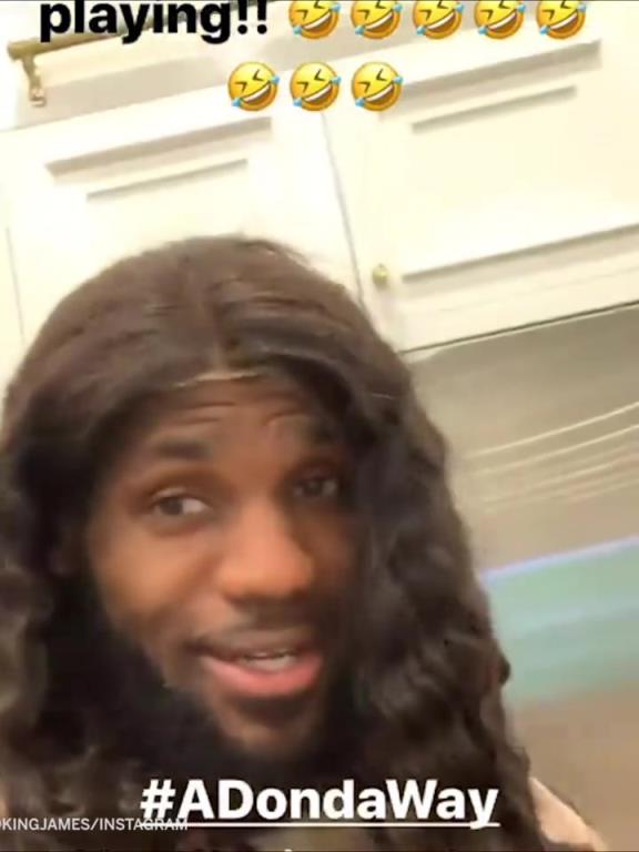 越看越炸裂！女裝老詹震驚眾人