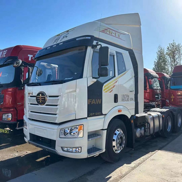 解放J6P 560馬力牽引車(chē)